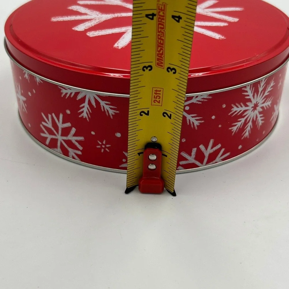 Target Round Cookie Tin Holiday Red Snowflake NWOT 7 Inch Christmas Storage